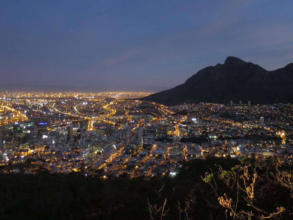 Sea Point Inn Cape Town Bagian luar foto