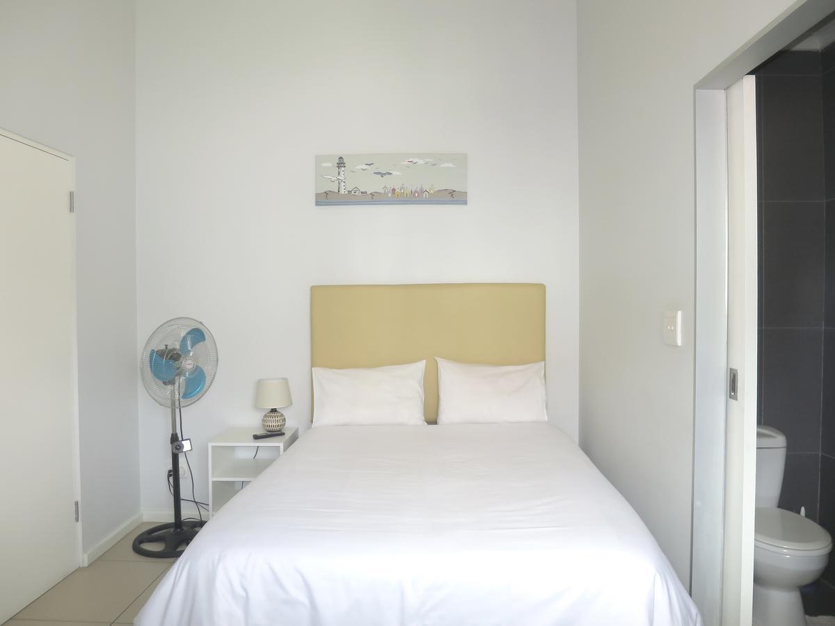 Sea Point Inn Cape Town Bagian luar foto
