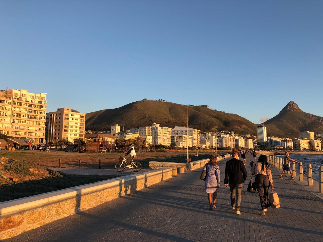 Sea Point Inn Cape Town Bagian luar foto